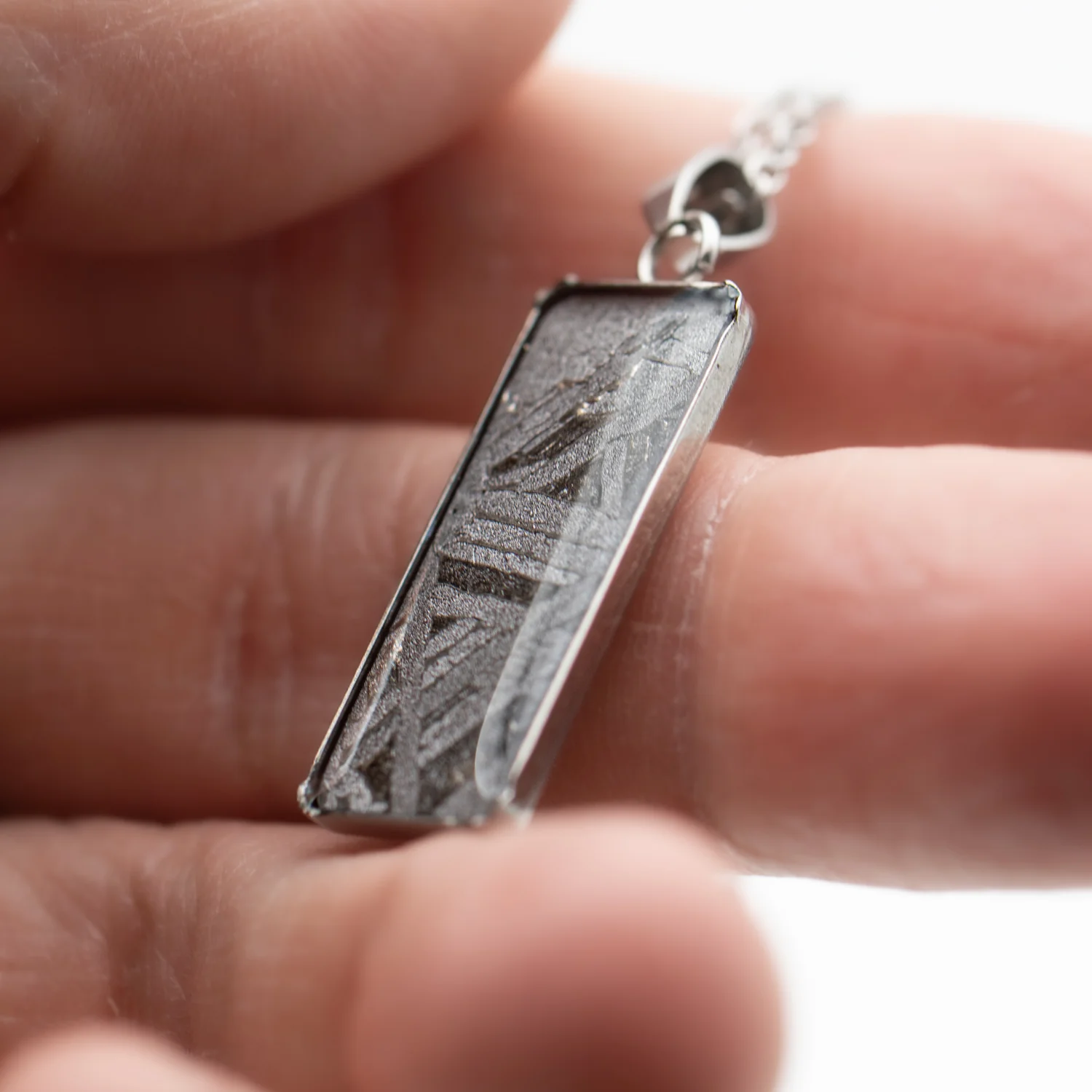 Aletai Meteorite Widmanstätten Pattern Rectangular Pendant - Image 8