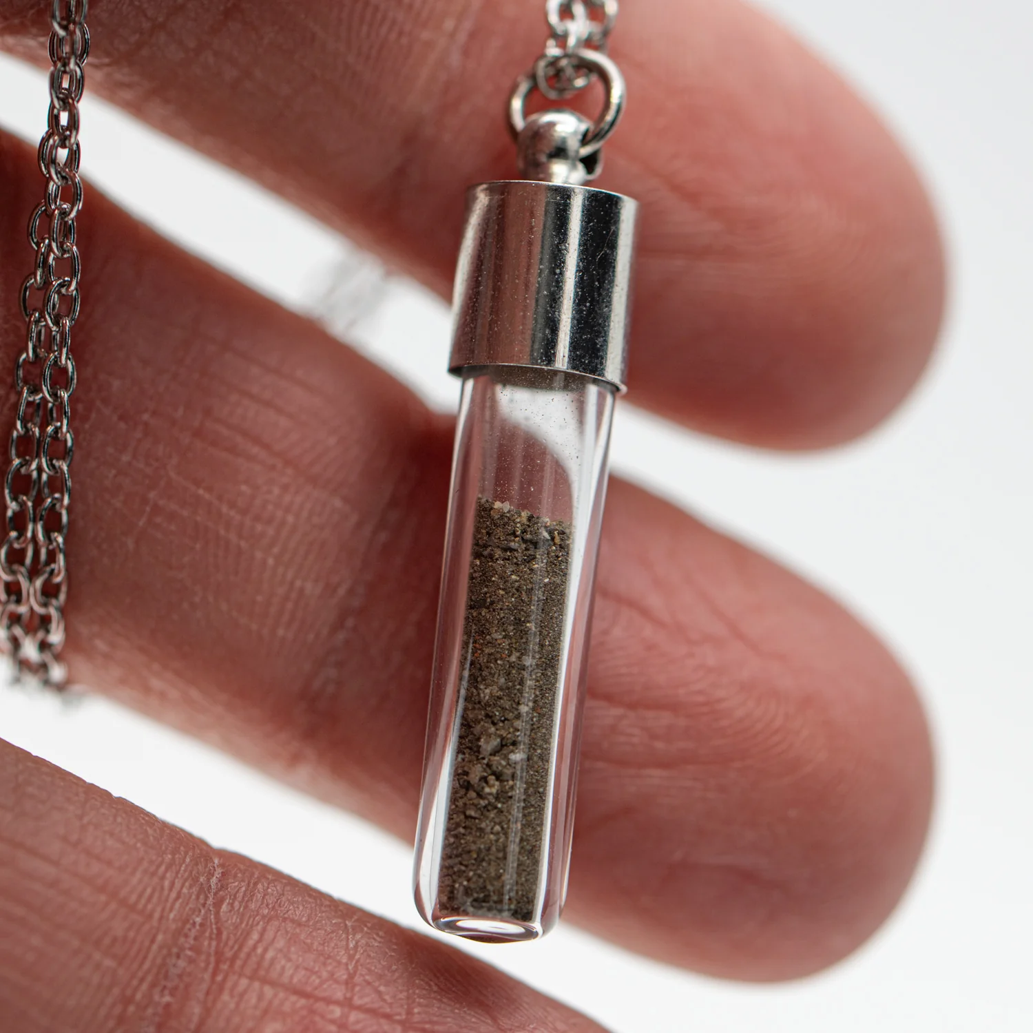 Dracula Soil Vial Necklace 🦇 - Image 3