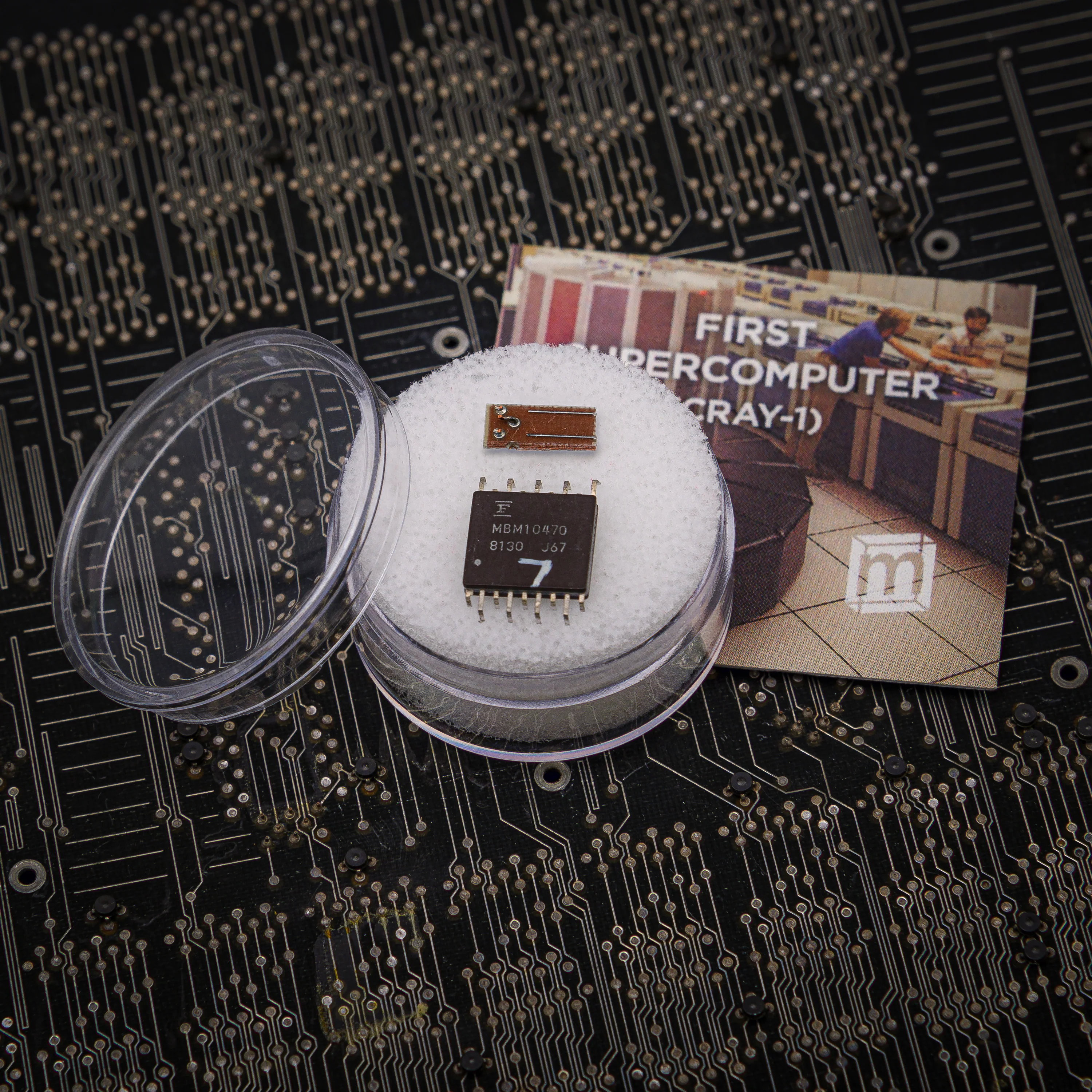 First Supercomputer Cray-1 - Image 7