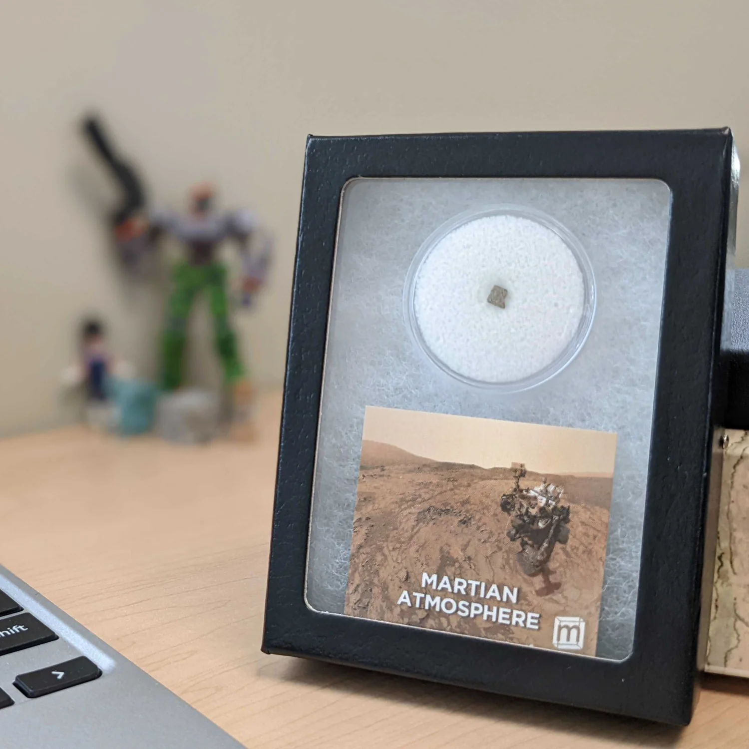 Martian Atmosphere - Zagami Meteorite - Image 4