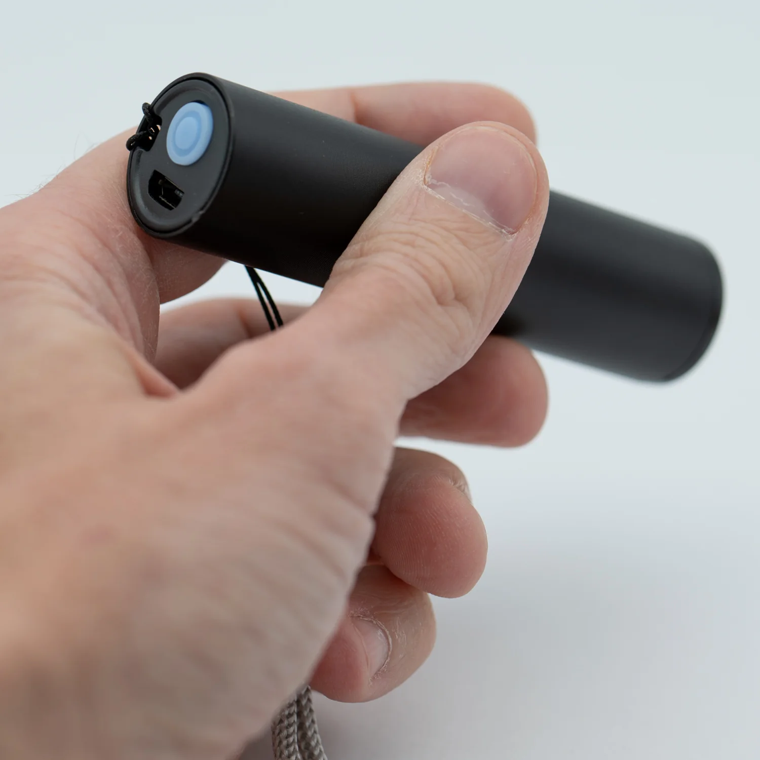 UV Flashlight (365nm Wavelength) - Image 3